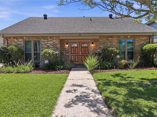 129 REX Drive, River Ridge, LA 70123