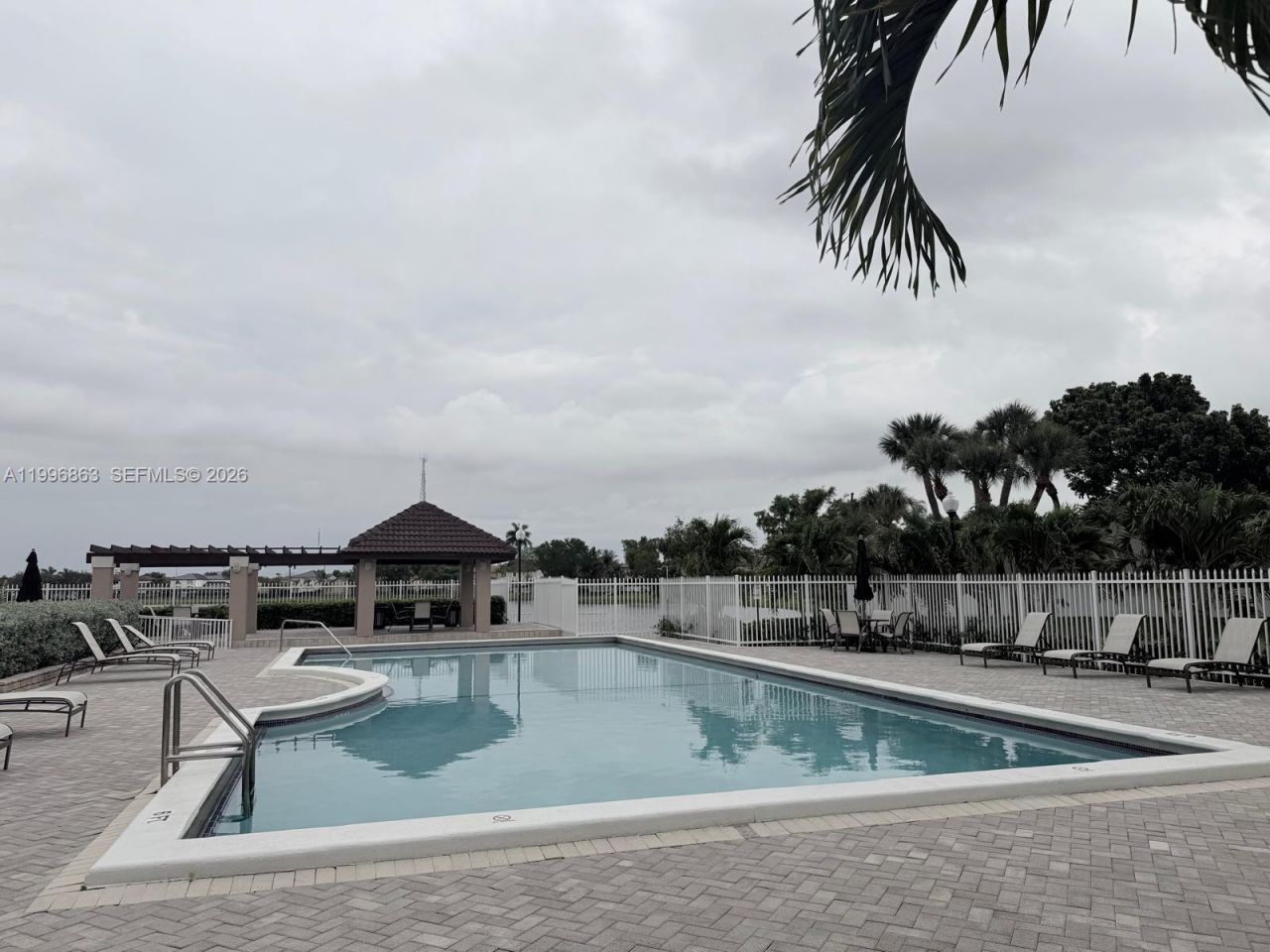 19712 NW 82nd Pl, Hialeah, FL 33015 Photo
