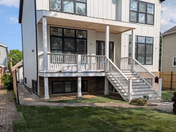 5361 N Normandy Avenue, Chicago, IL 60656