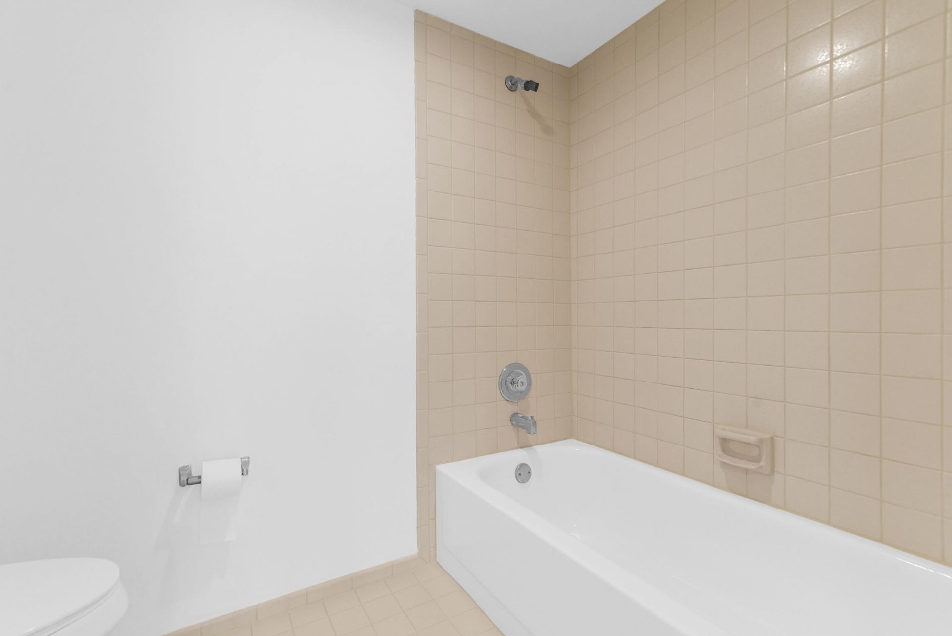 5951 Wellesley Park Drive, Unit 304, Boca Raton, FL 33433 Photo
