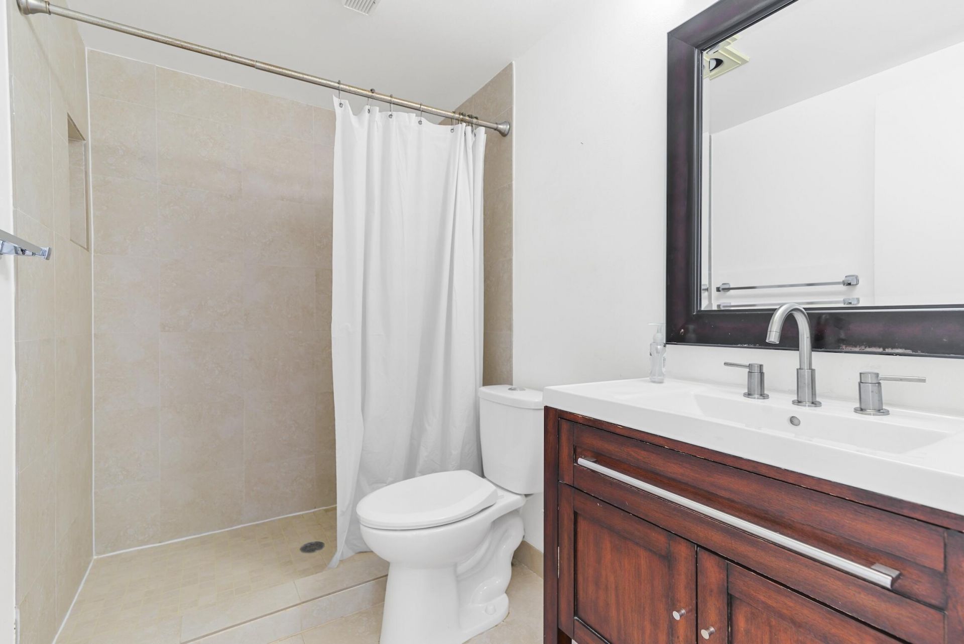 5951 Wellesley Park Drive, Unit 304, Boca Raton, FL 33433 Photo