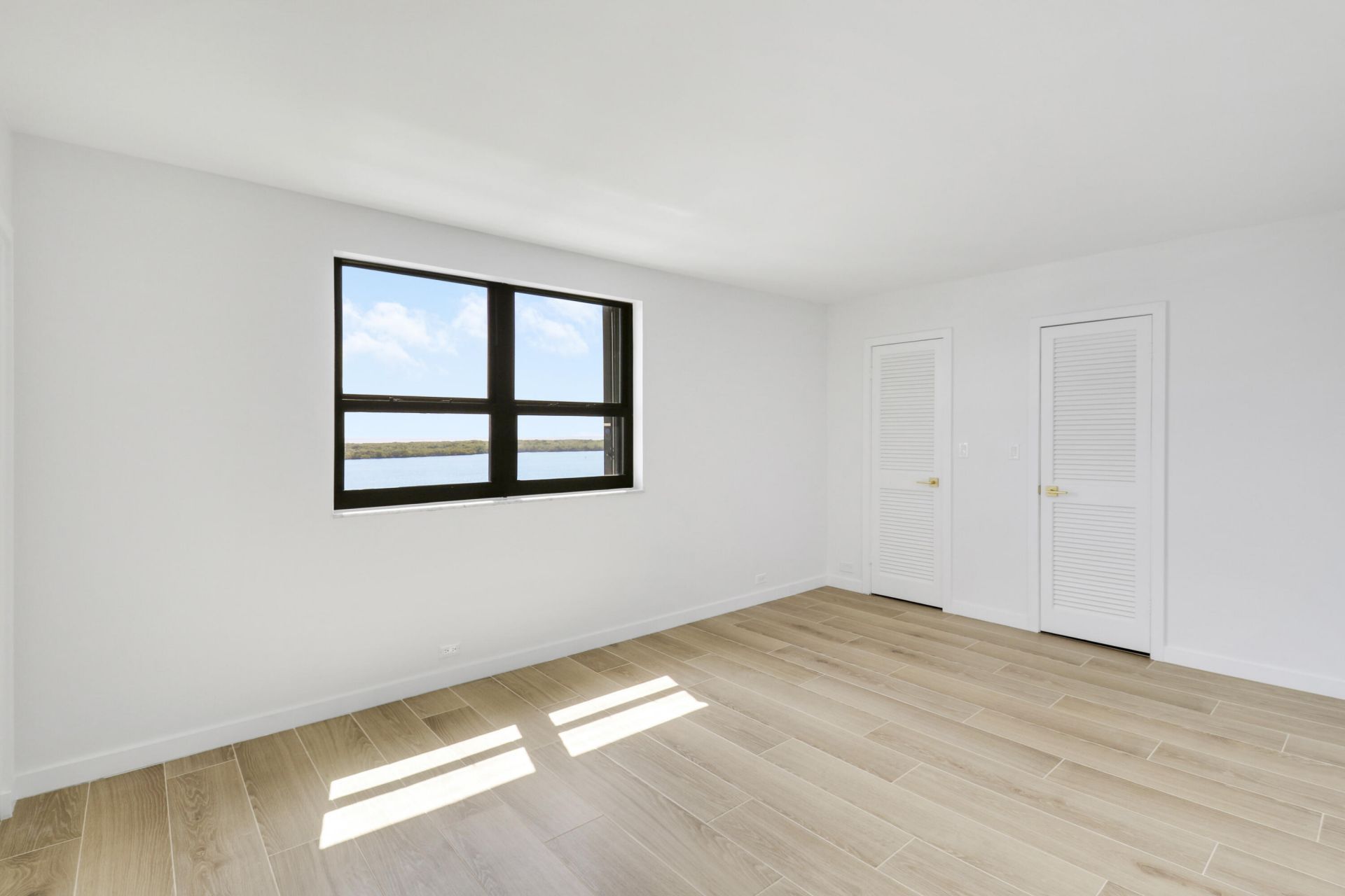 1200 Marine Way, Unit 903, North Palm Beach, FL 33408 Photo
