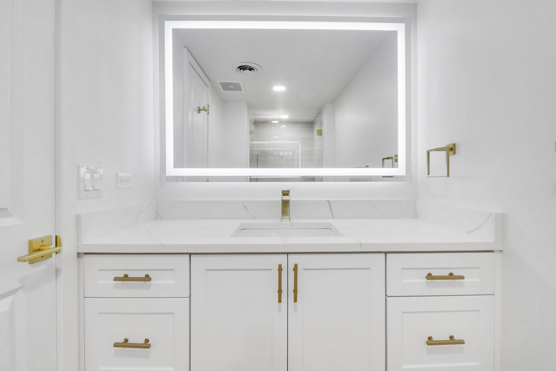 1200 Marine Way, Unit 903, North Palm Beach, FL 33408 Photo