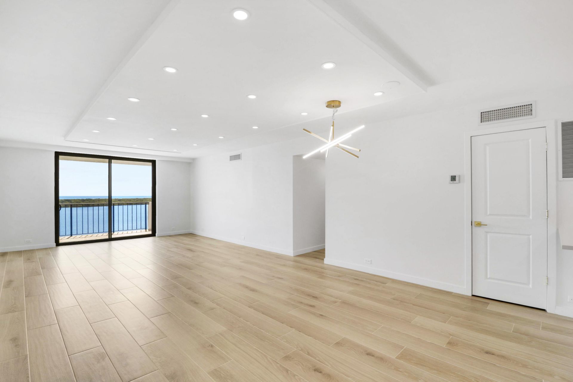 1200 Marine Way, Unit 903, North Palm Beach, FL 33408 Photo
