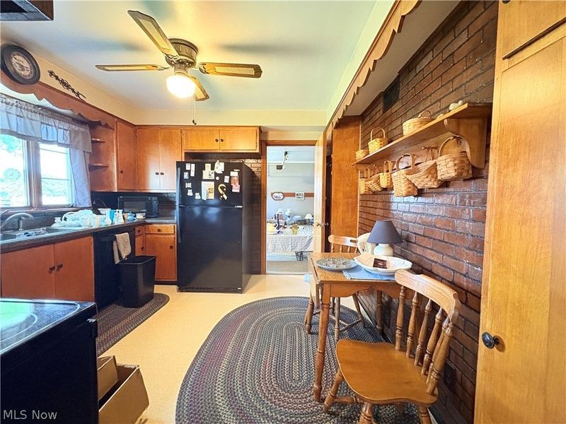 1942 E 41st Street, Ashtabula, OH 44004 Photo 14