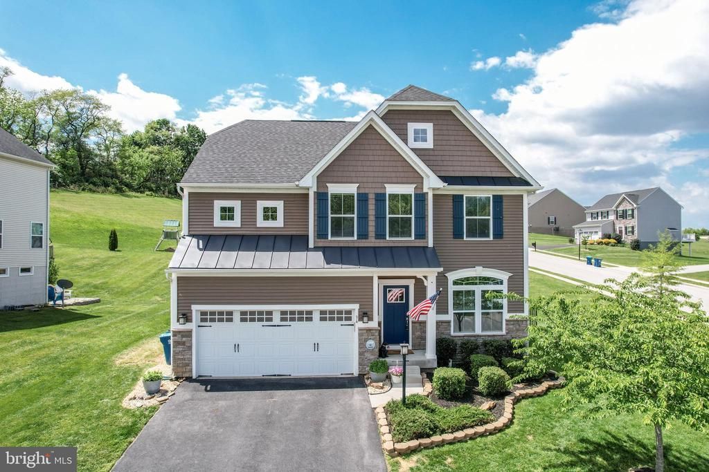 36 ROCKDALE DRIVE , SEVEN VALLEYS, PA 17360