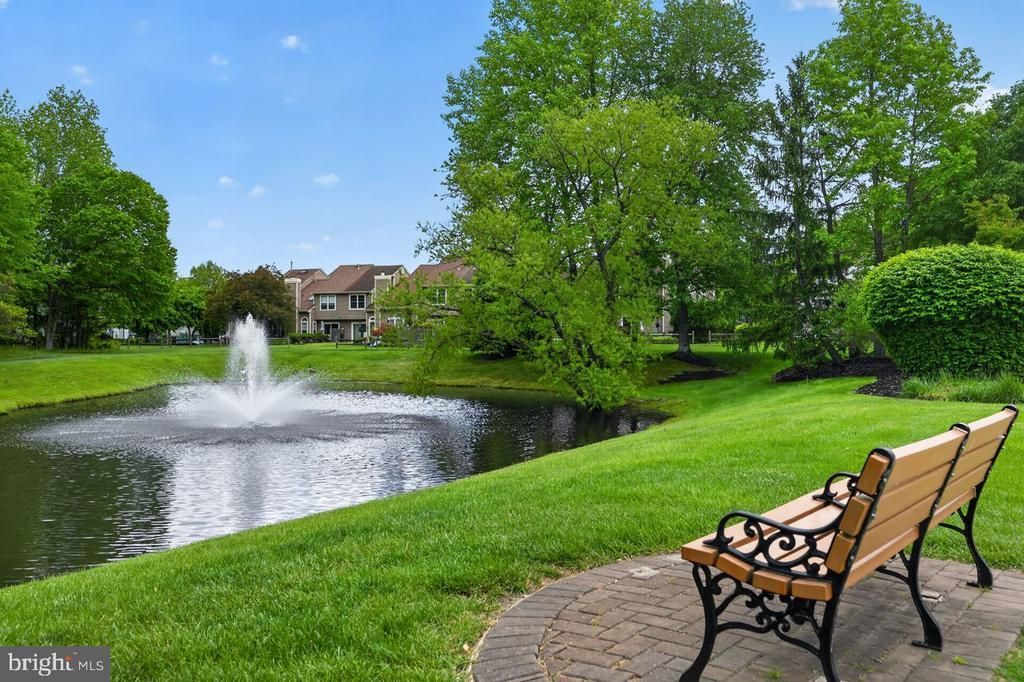 63 Kettlebrook Drive, Mount Laurel, NJ 08054 Main Photo