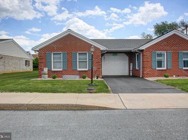 712 MARDEN AVENUE N, SHIPPENSBURG, PA 17257