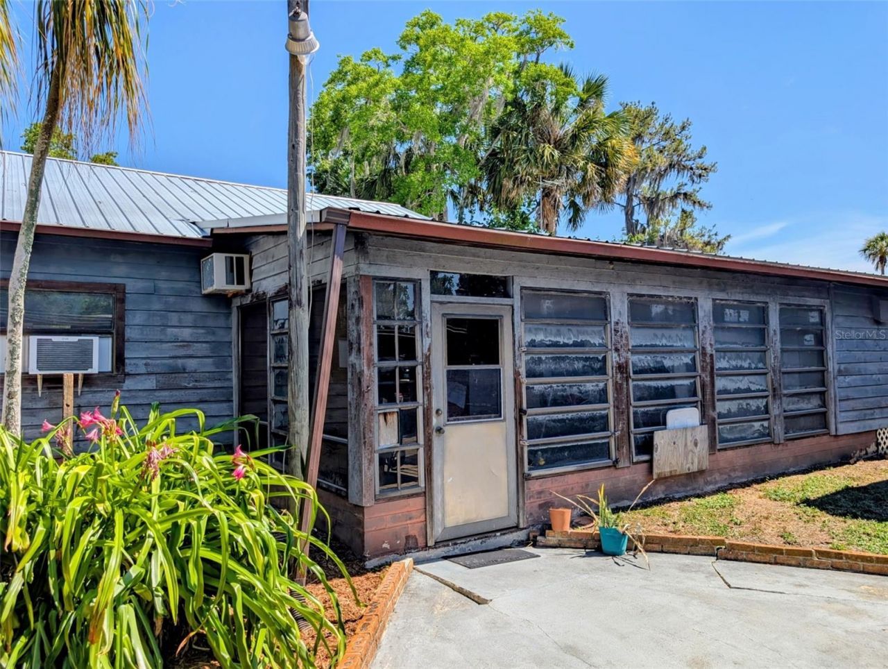 24514 Bonnett Road, Astor, FL 32102 Photo