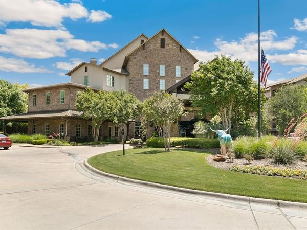 301 Watermere Drive , Unit 212, Southlake, TX 76092