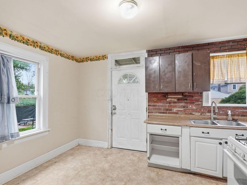 255-257 S Eureka Avenue , Columbus, OH 43204 Photo 12
