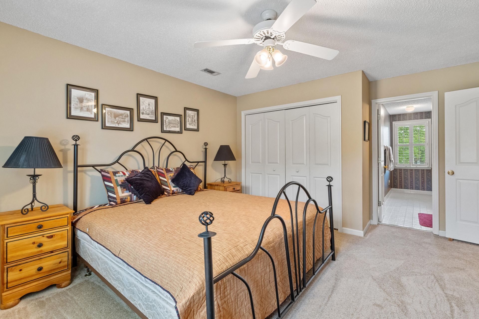 1100 Francis Marion Circle Photo 25