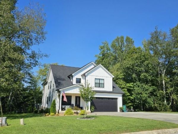 73 Cypress Point Dr , Winchester, TN 37398