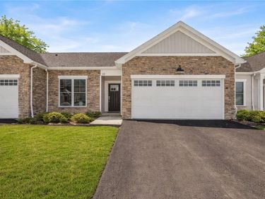115 Cedarway Circle, Unit 407, Webster, NY 14580