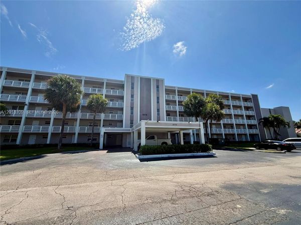 1075 Riverside Dr , Unit 306, Coral Springs, FL 33071