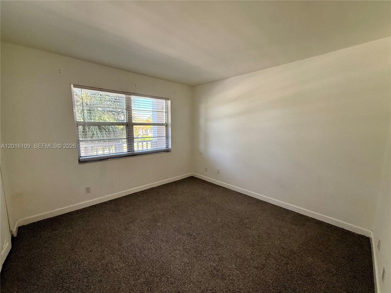 1075 Riverside Dr, Unit 306, Coral Springs, FL 33071 Photo