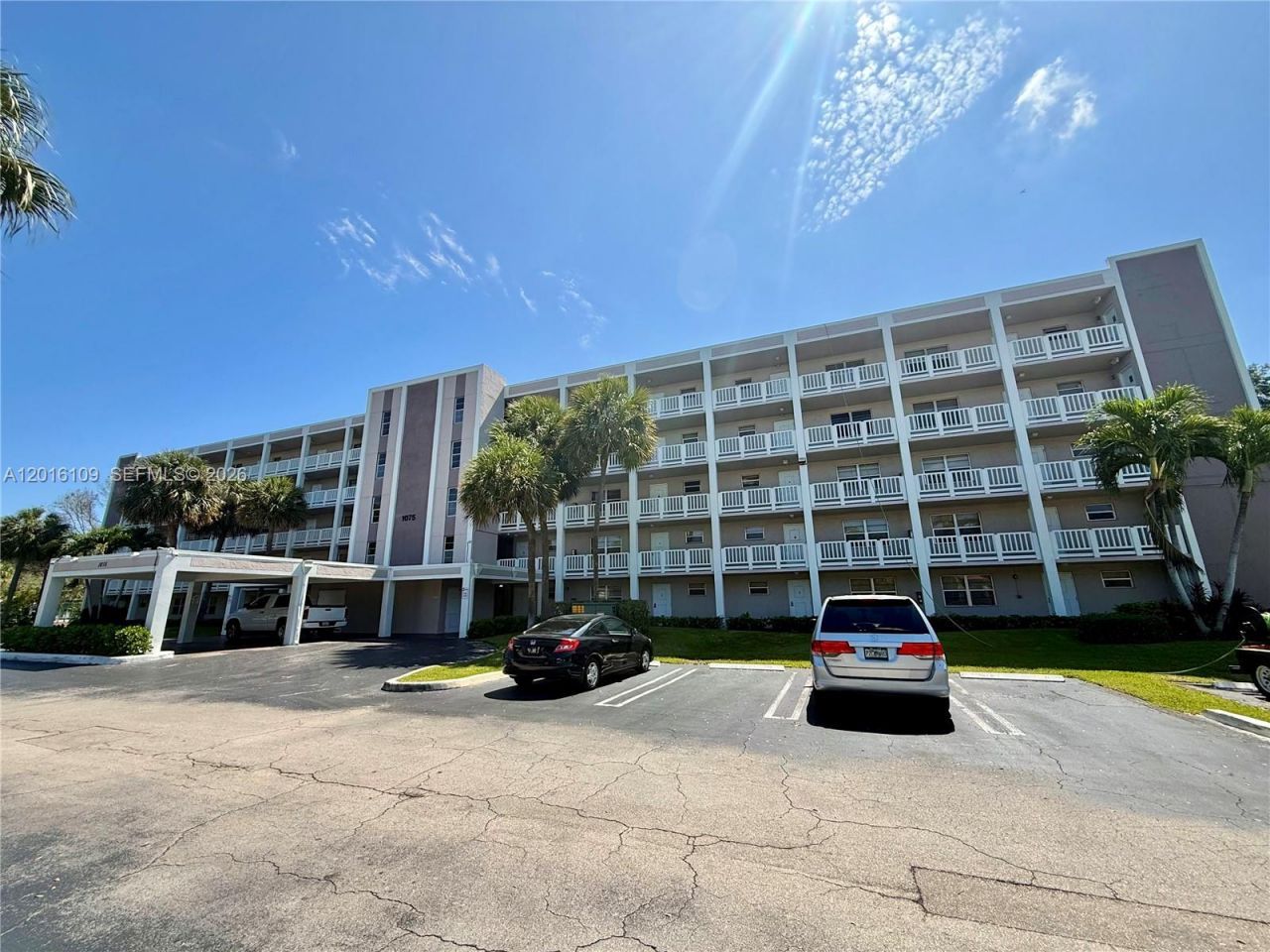 1075 Riverside Dr, Unit 306, Coral Springs, FL 33071 Photo