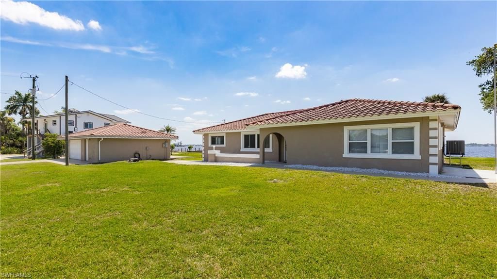 1808 Stevenson Rd , North Fort Myers, FL 33917 Photo