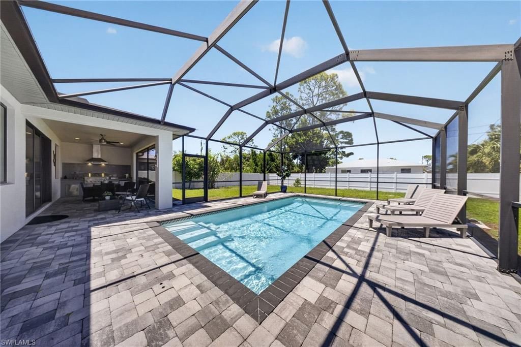 4634 Catalina Ln , Bonita Springs, FL 34134 Photo
