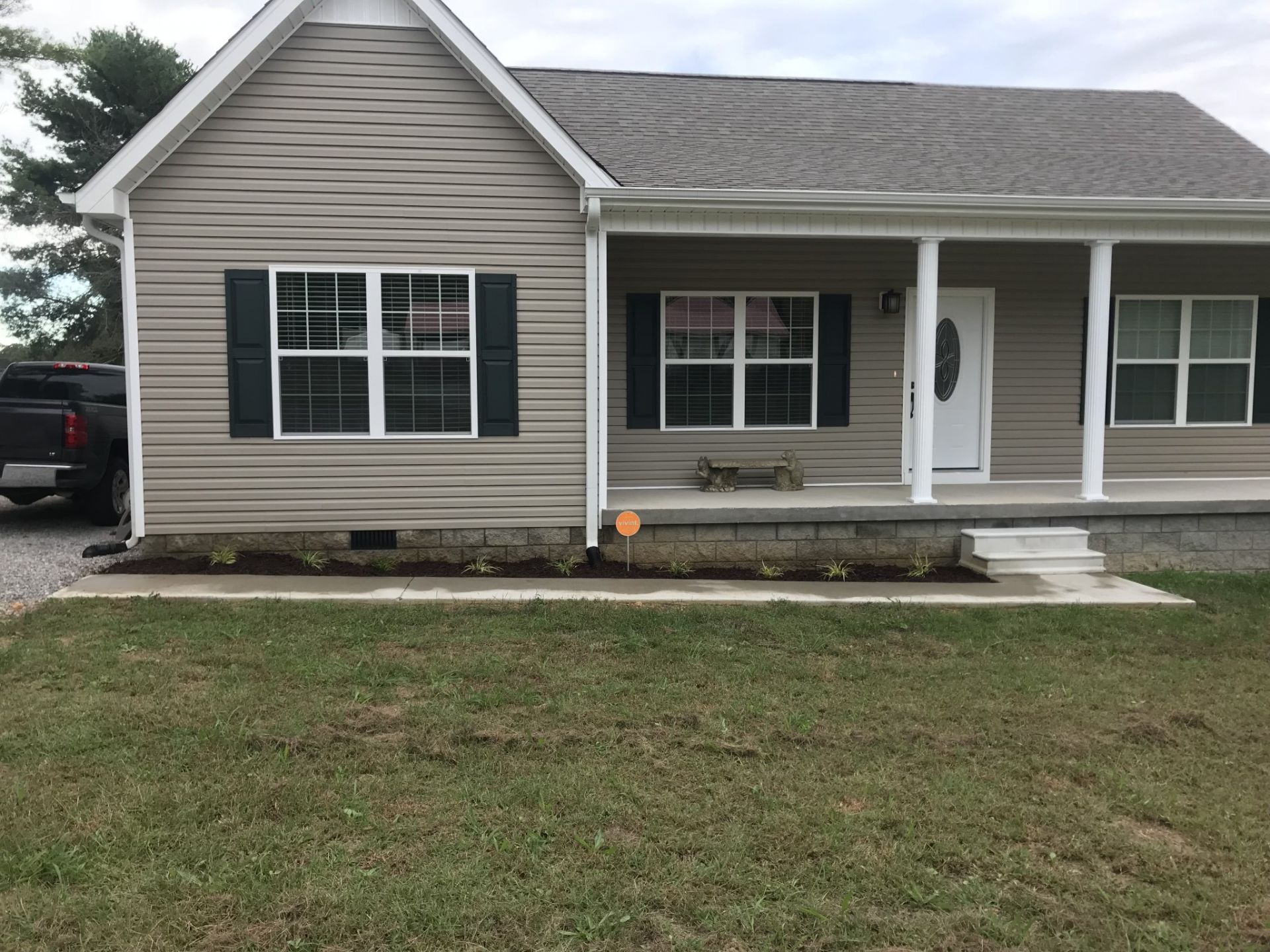 145 Michael Cir, Lawrenceburg, TN 38464 Main Photo