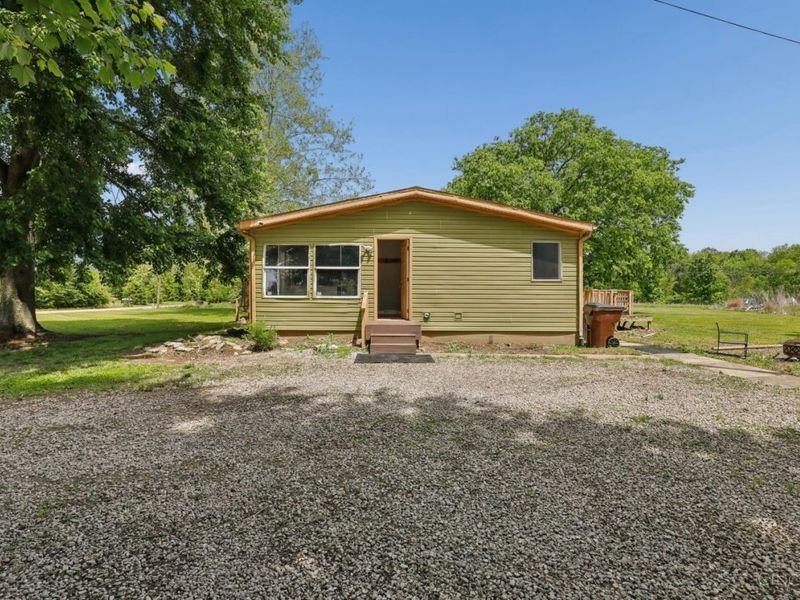 1048 Richey Road, Franklin Twp, OH 45120 Photo 2