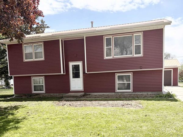 1570 Bowers Street, Waterloo, IA 50707
