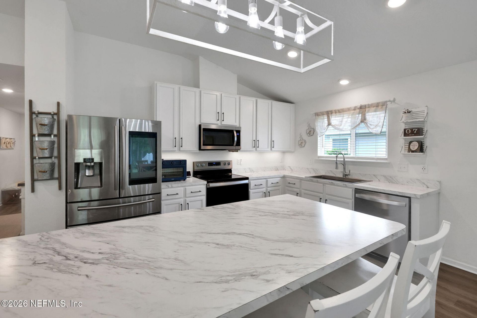 577 Wild Rose Lane, Jacksonville, FL 32218 Photo
