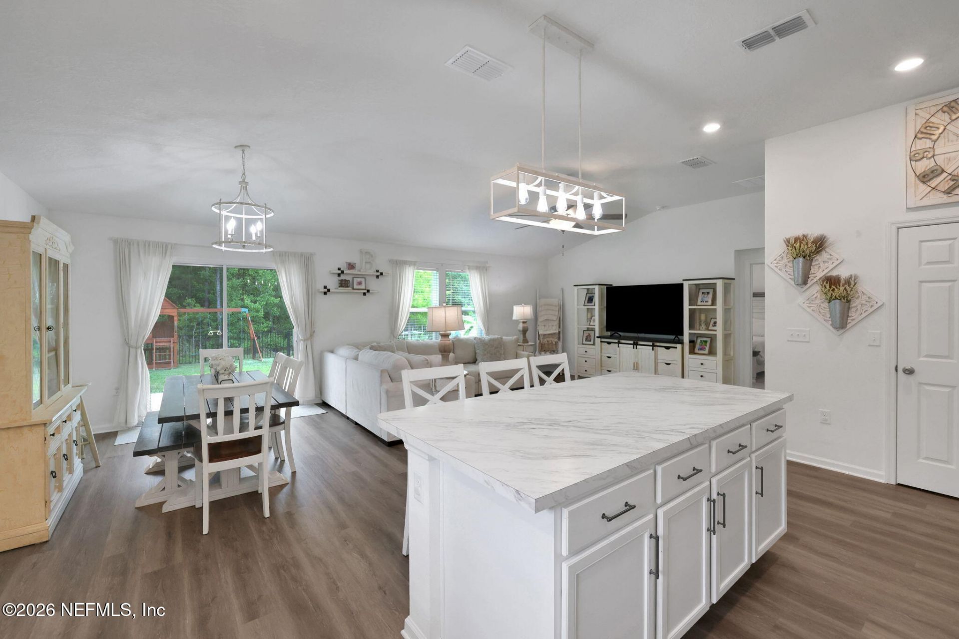 577 Wild Rose Lane, Jacksonville, FL 32218 Photo