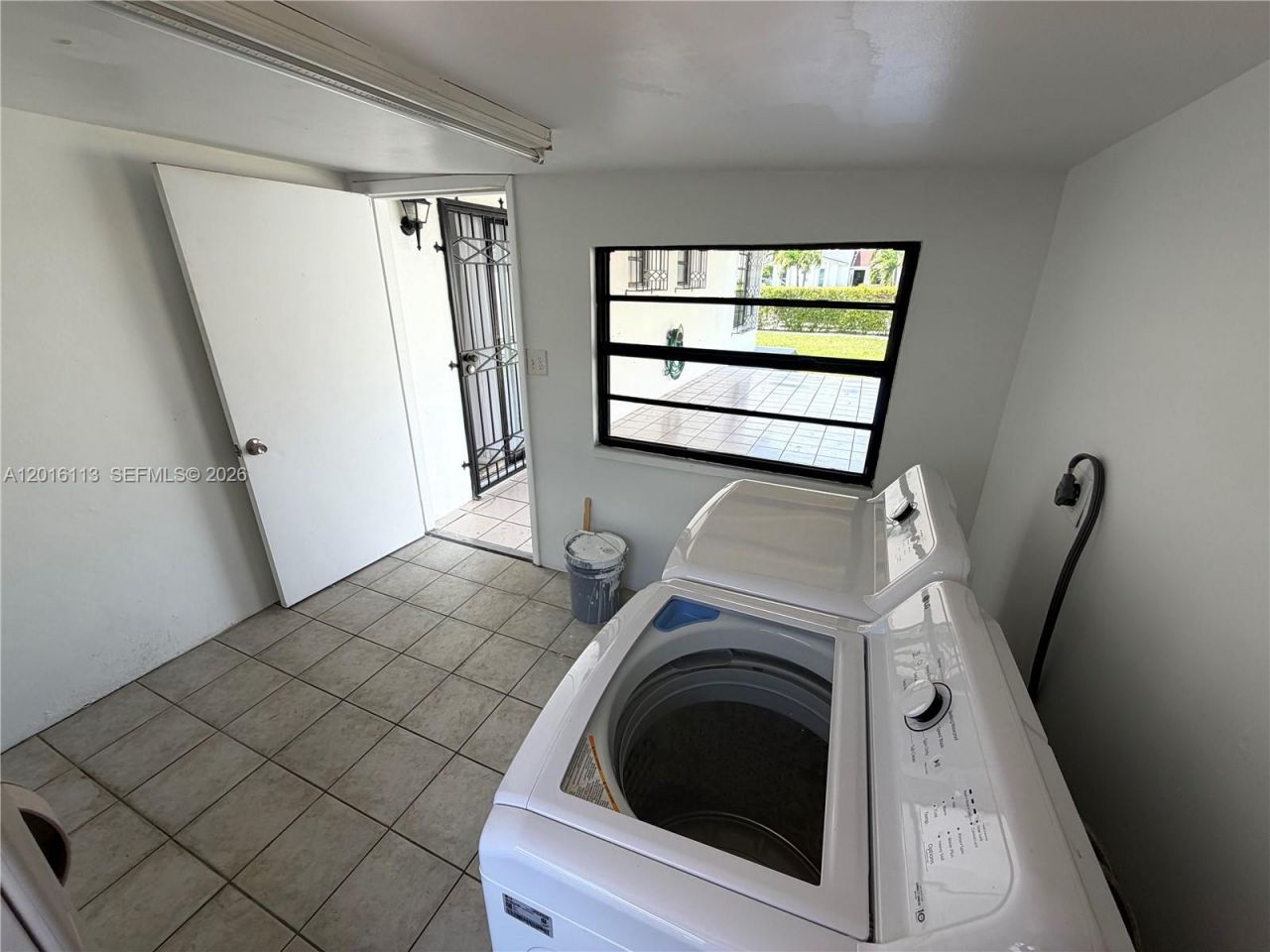 7993 SW 9th Ter , Miami, FL 33144 Photo
