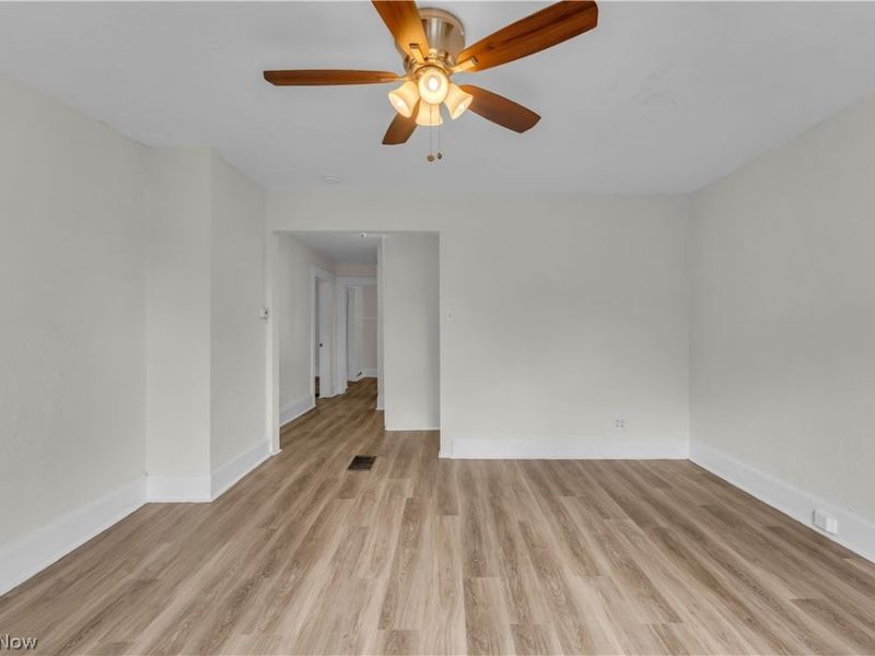 2018 W 100th Street , Unit 2/UP, Cleveland, OH 44102 Photo 6