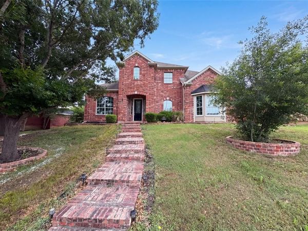 2446 Chesterfield Road , Garland, TX 75043