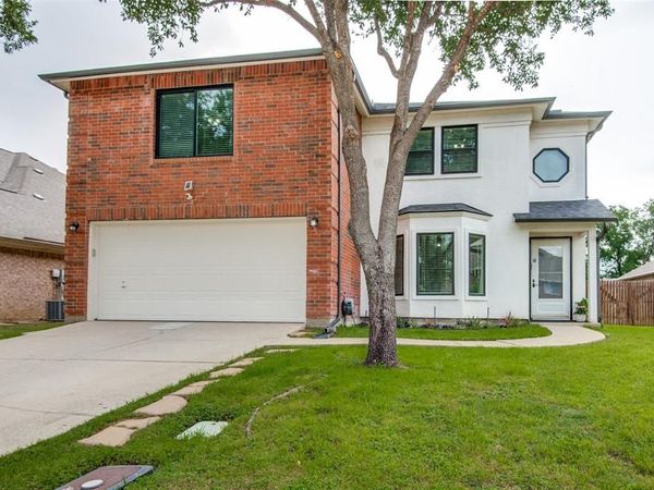 5216 Chessie Circle , Haltom City, TX 76137