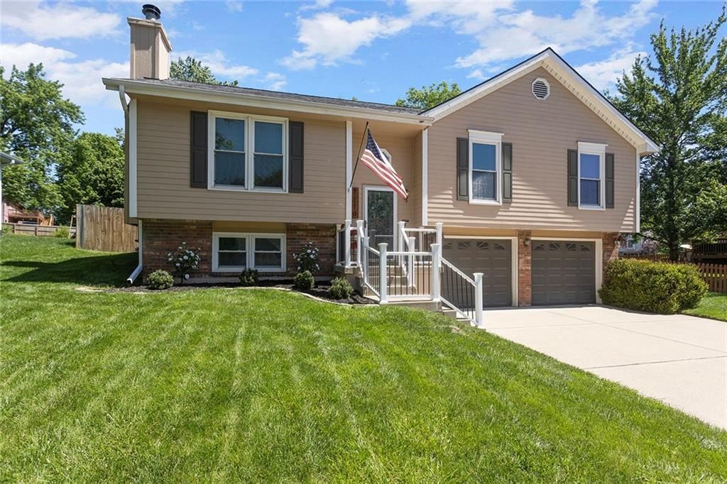 7210 NE 70th Street, Kansas City, MO 64119 Main Photo