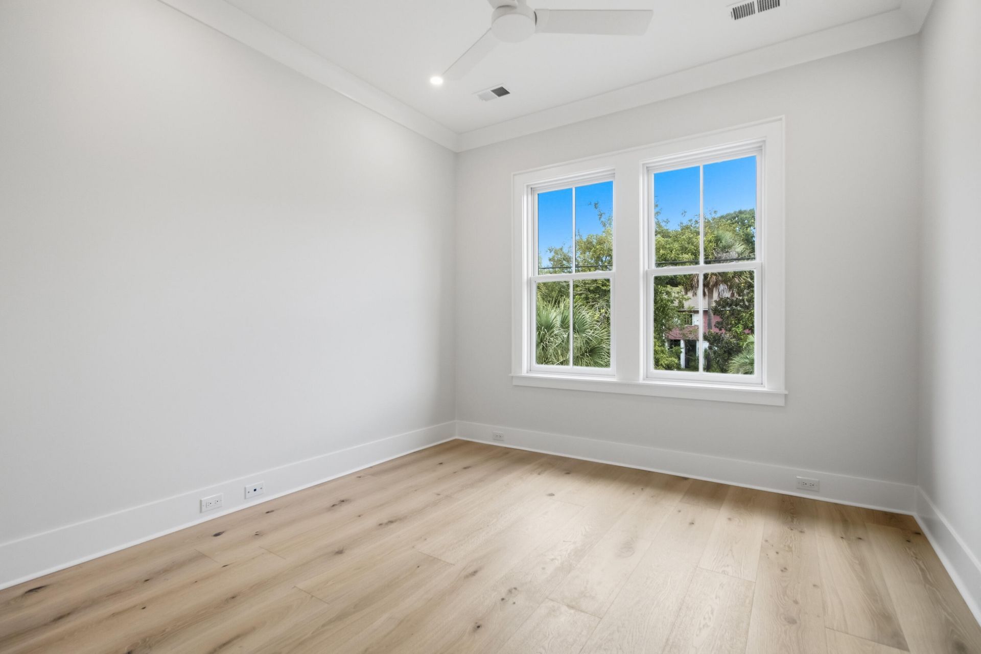 3802 Cameron Boulevard Photo 31