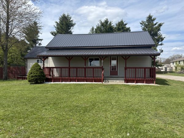1811 Milton Avenue, Big Rapids, MI 49307