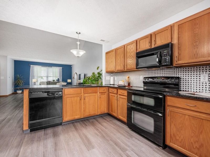 6314 Pompano Street , Canal Winchester, OH 43110 Photo 7