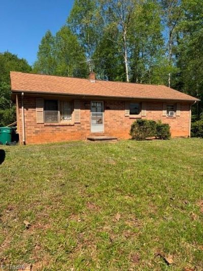 577 Piney Fork Church Road, Eden, NC 27288 Main Photo
