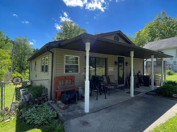 109 Louise Lane, PROSPERITY, WV 25909