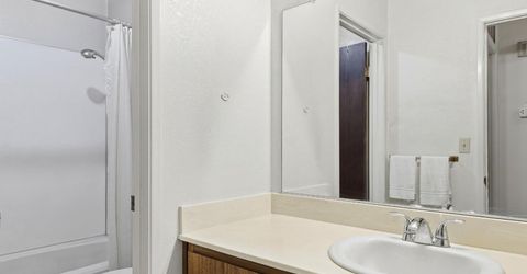 10 Pelican Ct, Sacramento, CA 95833 Photo