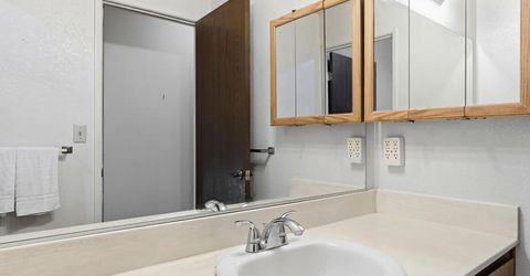 10 Pelican Ct, Sacramento, CA 95833 Photo