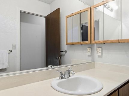 10 Pelican Ct, Sacramento, CA 95833 Photo