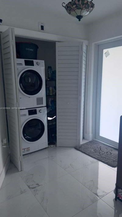 1701 NE 191st St , Unit A104, Miami, FL 33179 Photo