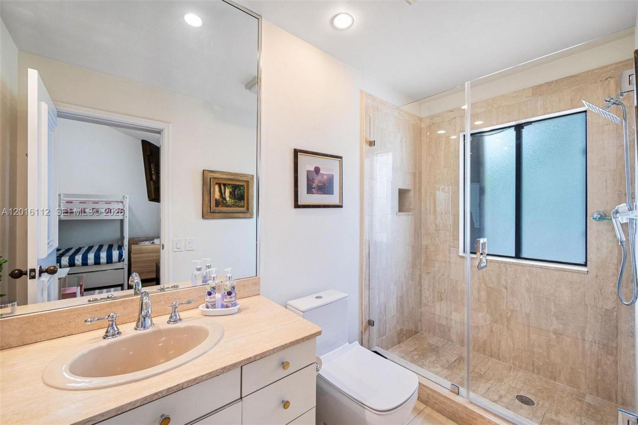 Please Call For Address, Unit 69, Miami, FL 33133 Photo