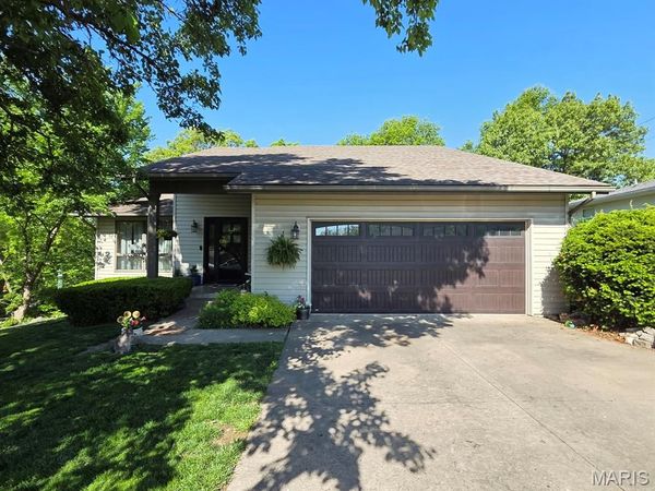 403 Constantz Drive, Canton, MO 63435