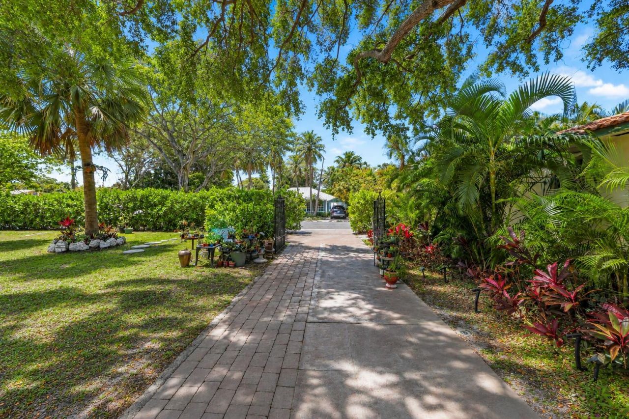 706 N Palmway, Unit A, Lake Worth Beach, FL 33460 Photo