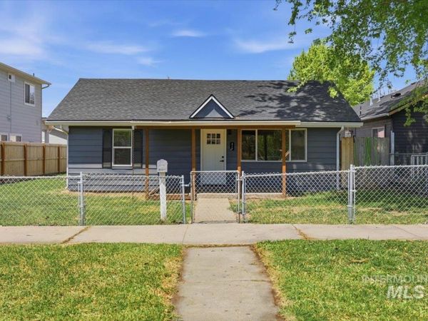 419 15th Ave N, Nampa, ID 83687