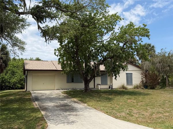 4115 DOTHAM STREET , PORT CHARLOTTE, FL 33948