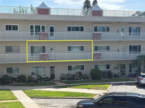 2262 SWEDISH DR., Unit 34, CLEARWATER, FL 33763