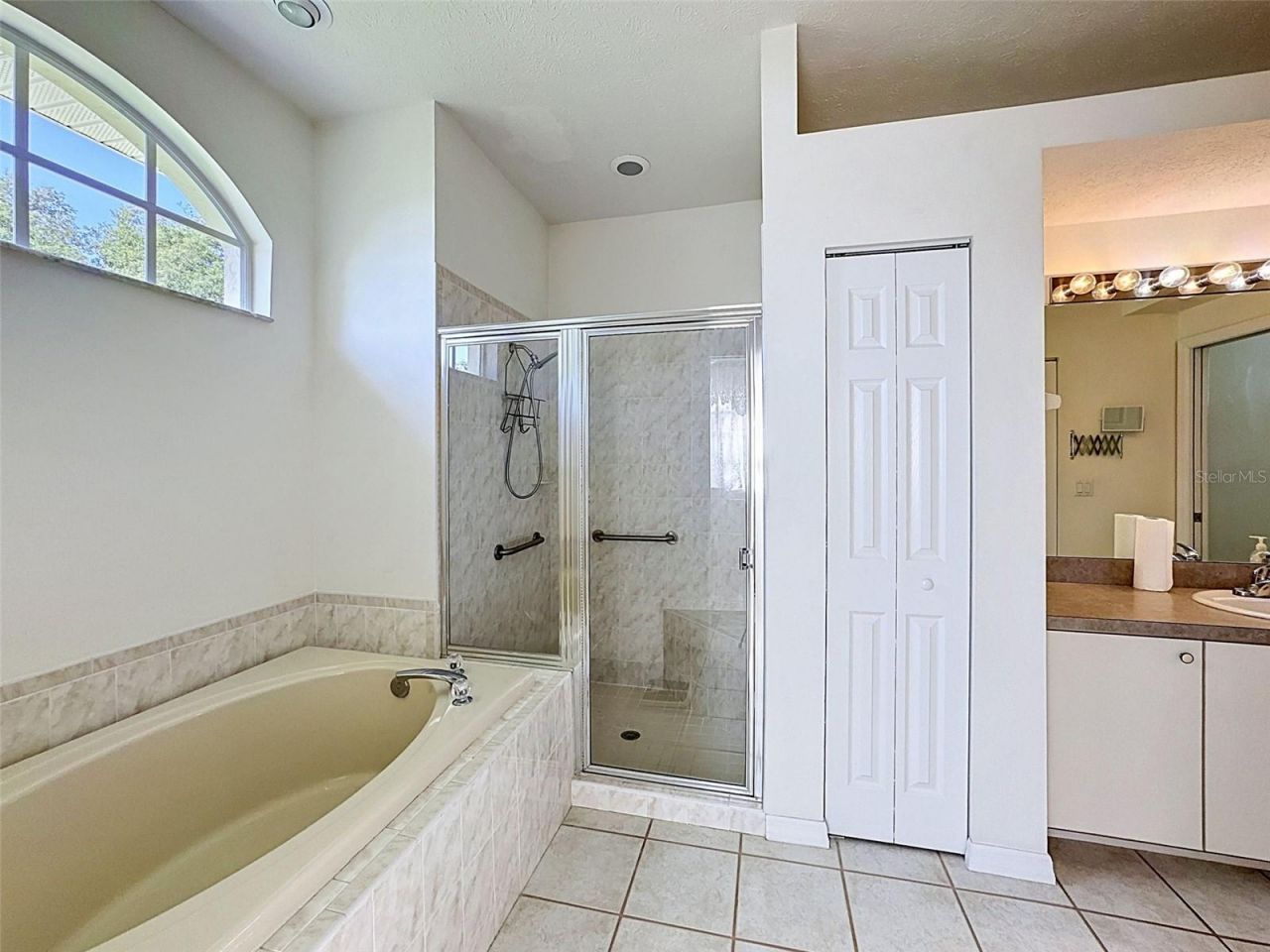 7839 Roundelay Drive , New Port Richey, FL 34654 Photo