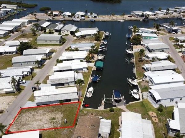 292 NASSAU DRIVE , PALMETTO, FL 34221